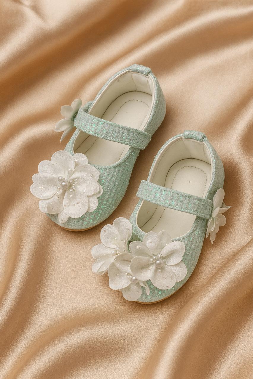 Green Garden Petal Belly